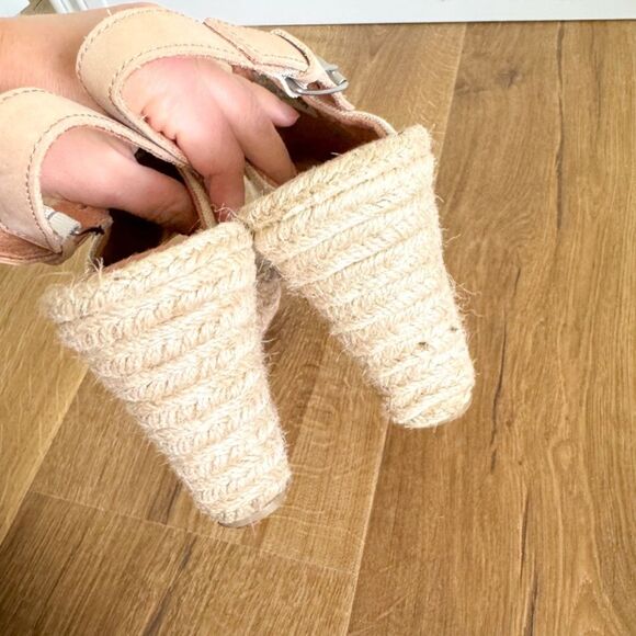 TOMS Monica Natural Canvas Wedge Heel | Size 7 - Picture 5 of 7